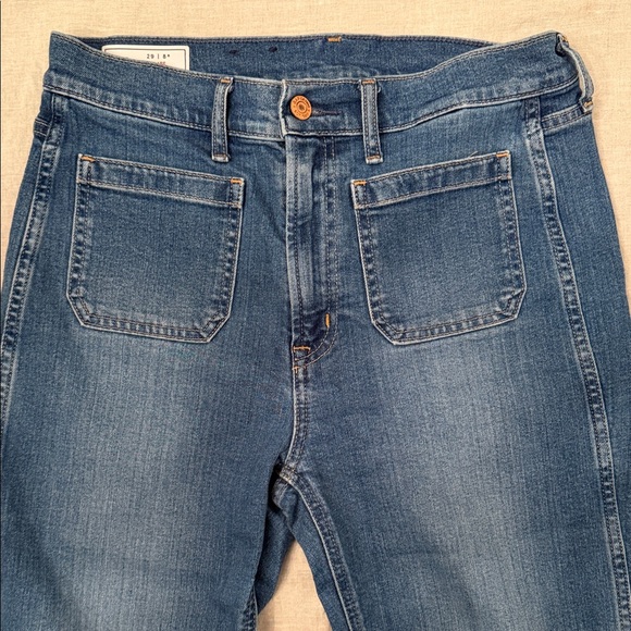 GAP Women's Flare High Rise Blue Jeans - Picture 2 of 7